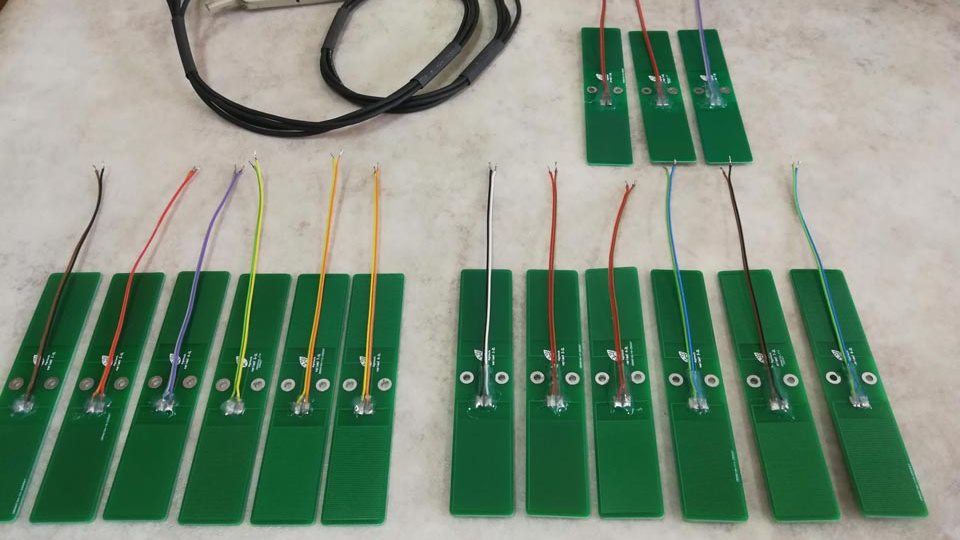 Fringe field sensors